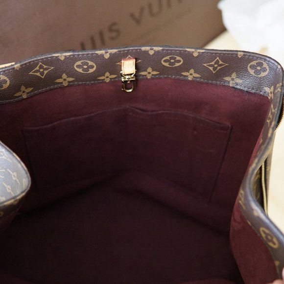 Authentic LE Rare LV Voltaire in Monogram - Picture 6 of 13